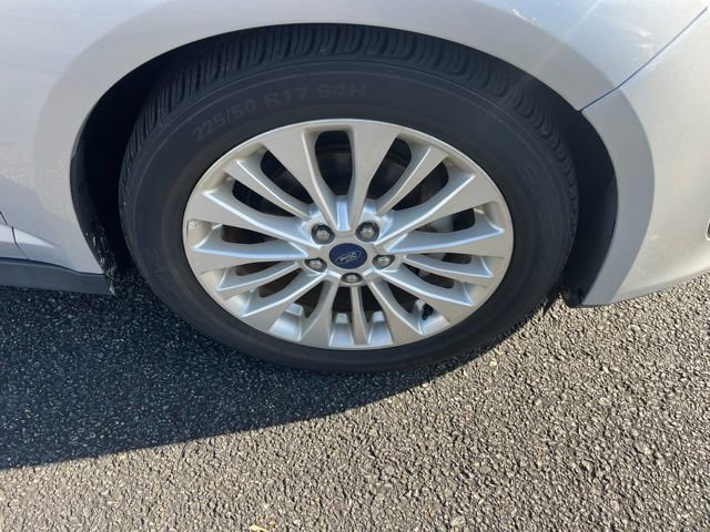 Used 2018 Ford C-MAX SE FWD image 20