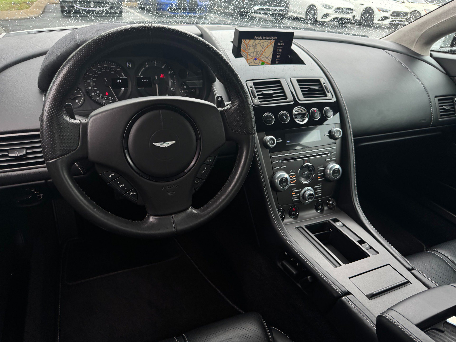 Used 2015 Aston Martin V8 Vantage GT RWD image 12