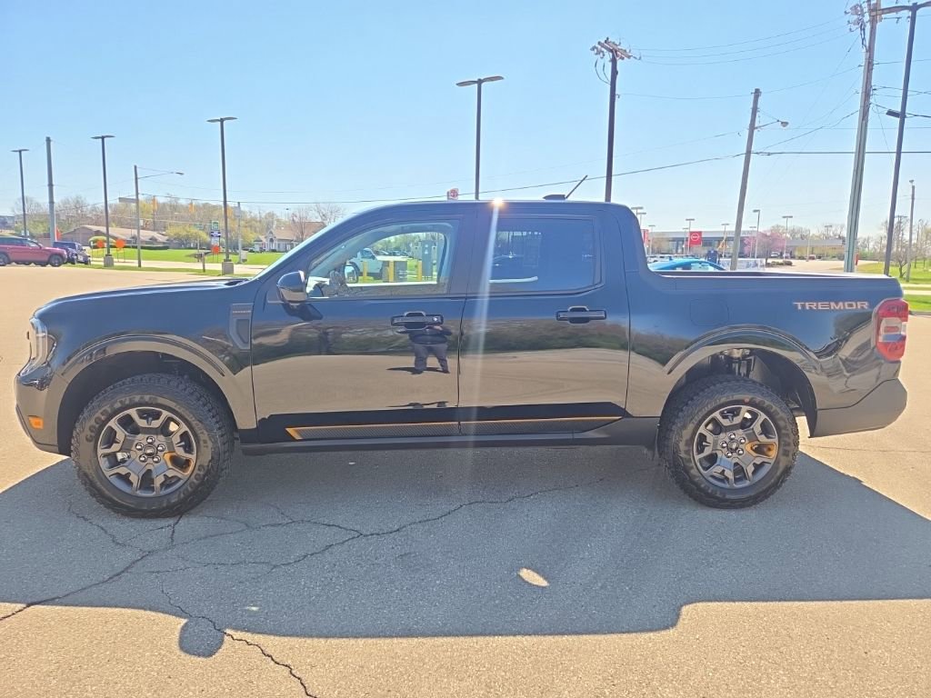 Used 2025 Ford Maverick Tremor image 4
