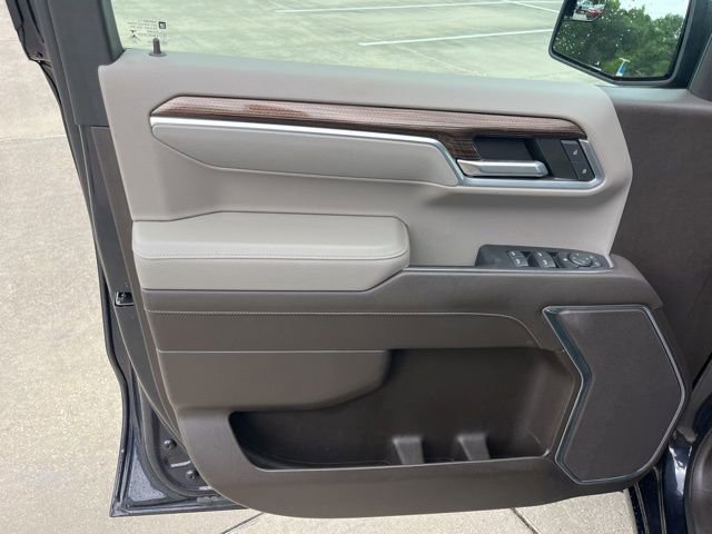 Used 2022 Chevrolet Silverado 1500 LT AWD/4WD image 15