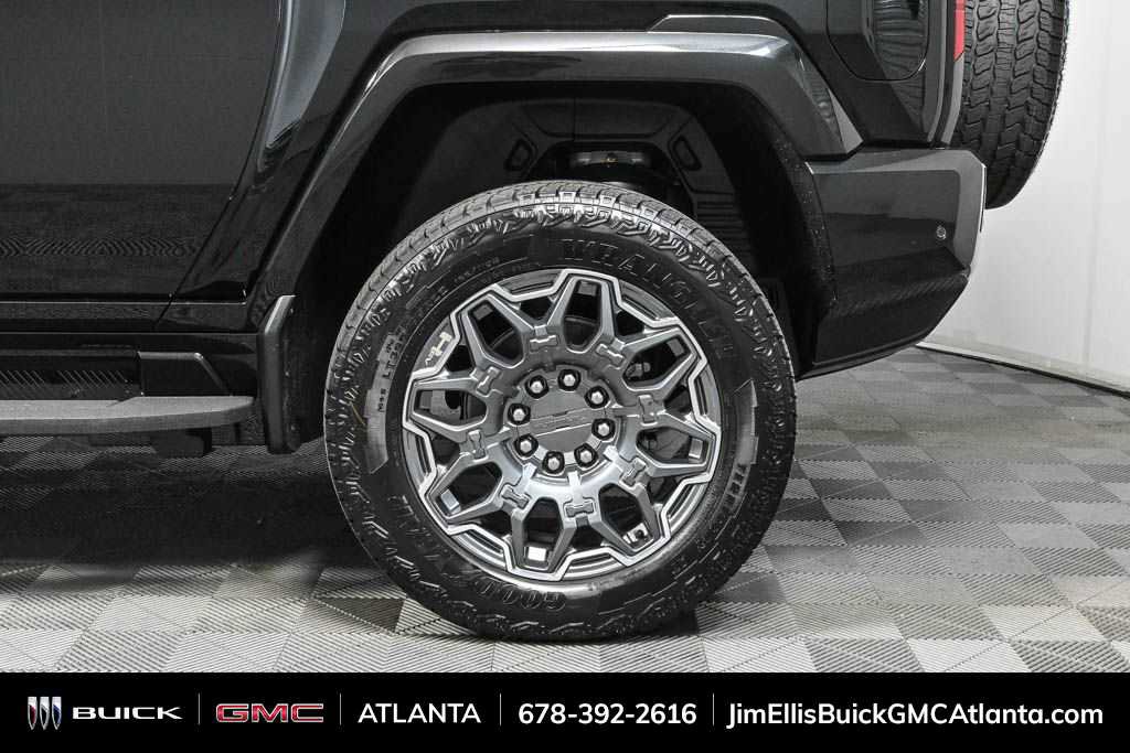 New 2025 GMC Hummer EV 3X w/ LPO, Illumination Package image 23