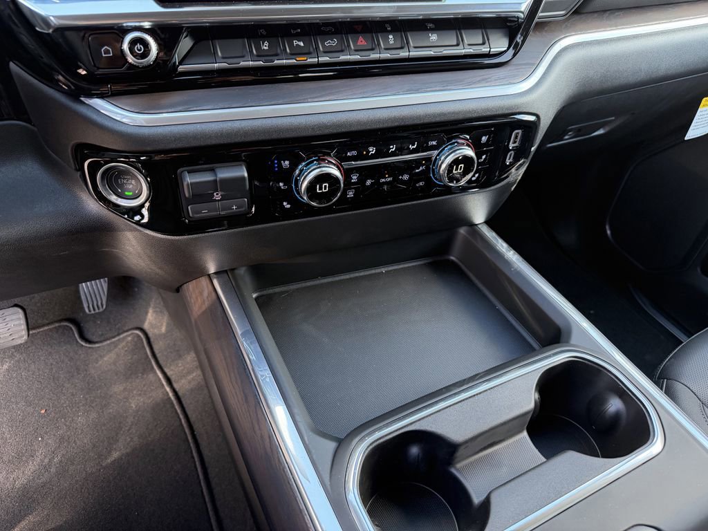 New 2026 GMC Sierra 2500 SLT w/ SLT Premium Package AWD/4WD image 28