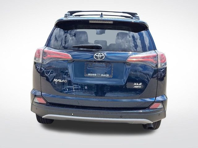 Used 2017 Toyota RAV4 XLE AWD/4WD image 5