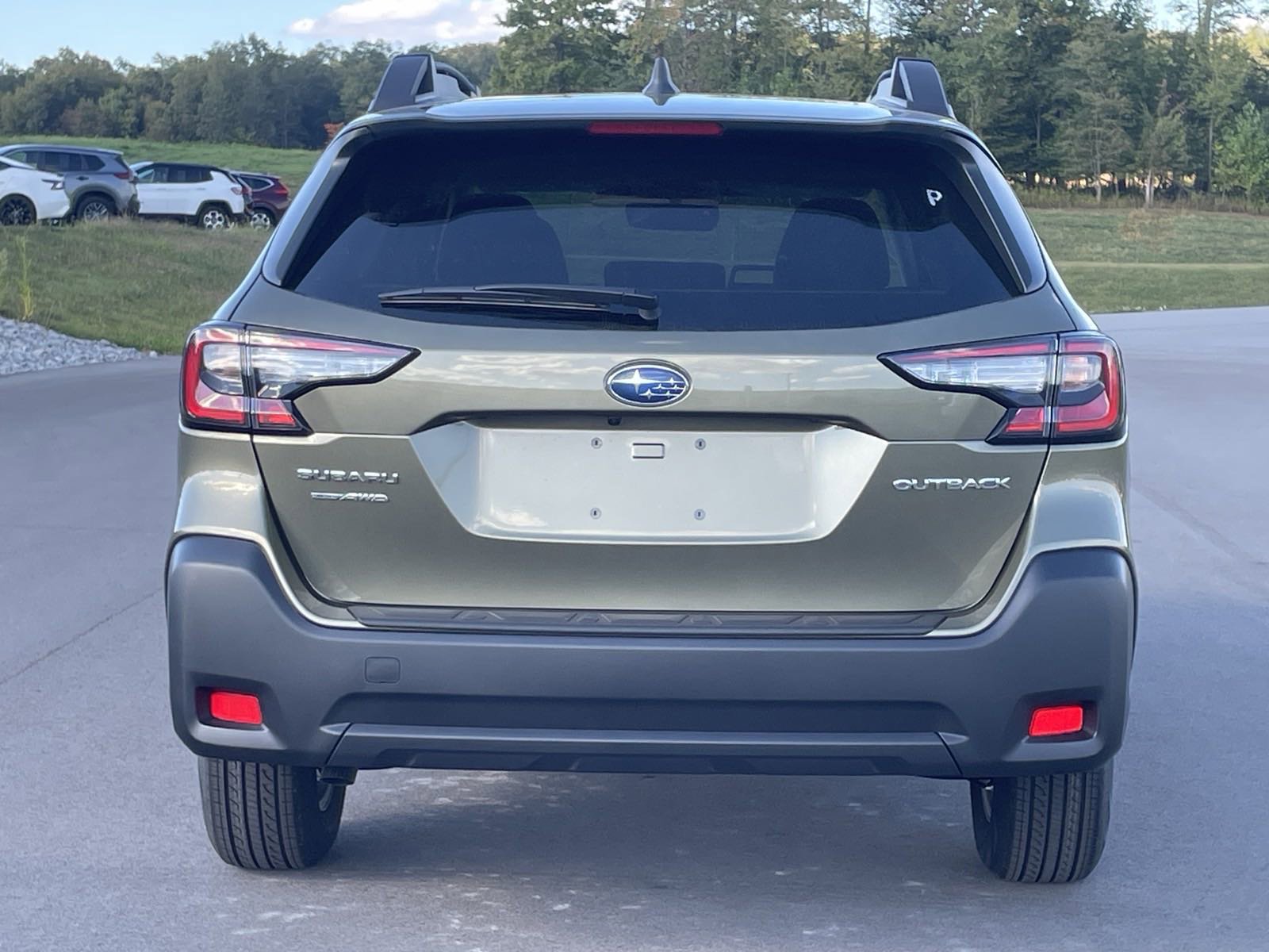 Certified 2025 Subaru Outback Limited AWD/4WD image 3
