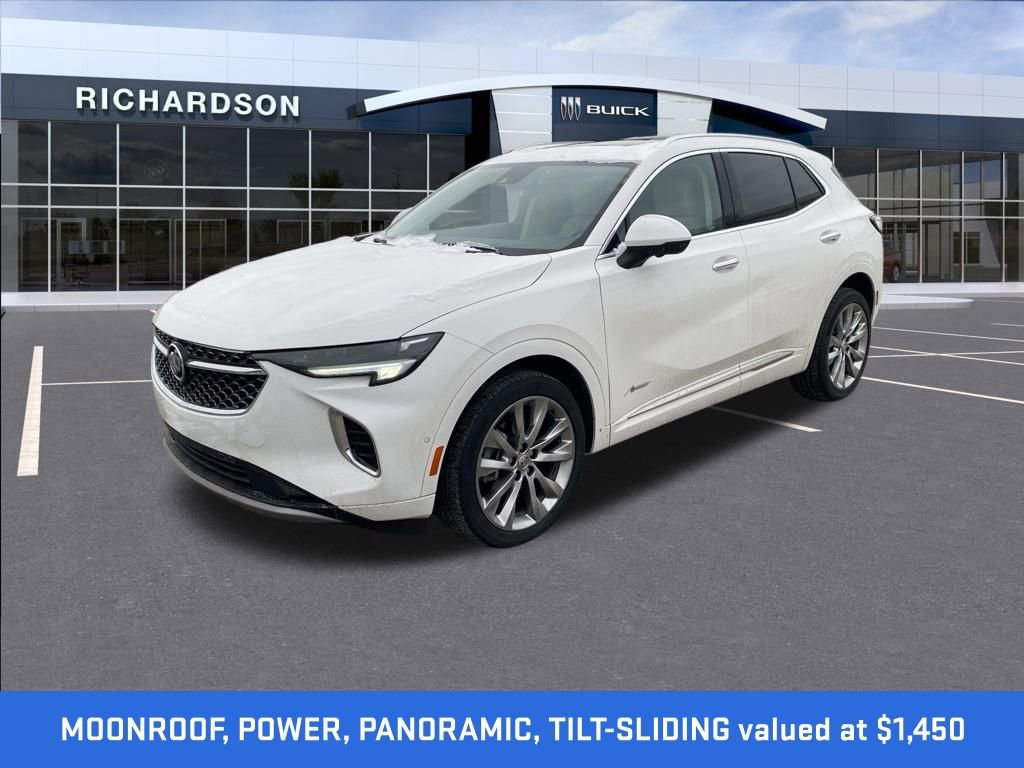 Used 2022 Buick Envision Avenir w/ Technology Package II image 3