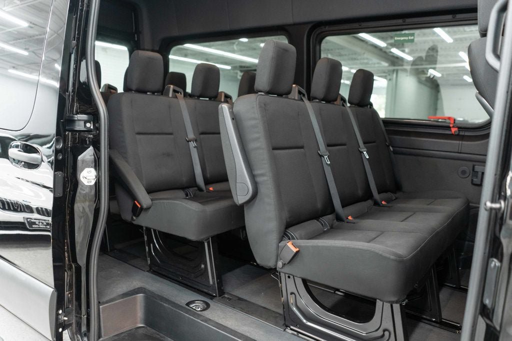 Used 2024 Mercedes-Benz Sprinter 2500 image 11