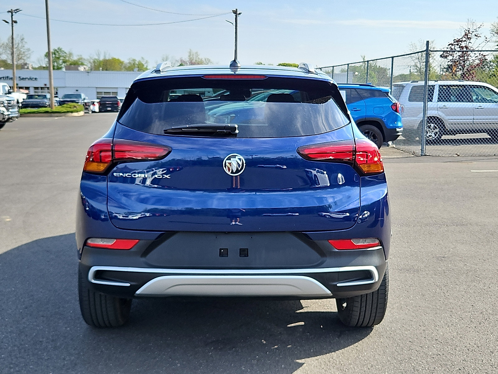 Certified 2023 Buick Encore GX Select w/ Safety Package II FWD image 5