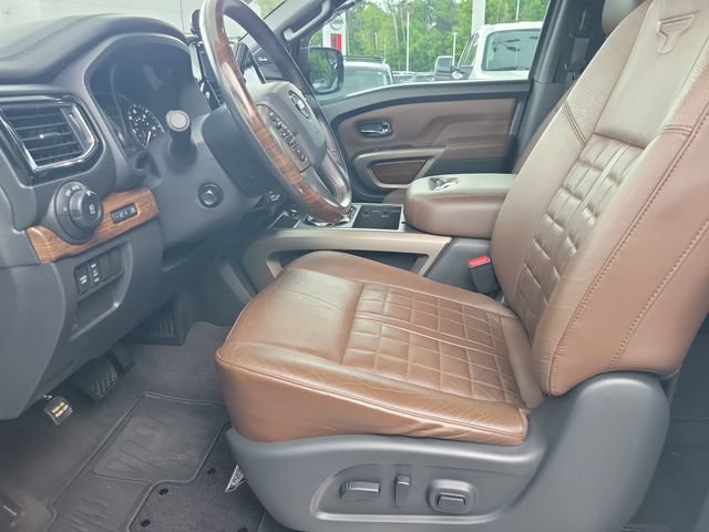 Used 2021 Nissan Titan Platinum Reserve w/ Moonroof Package AWD/4WD image 17