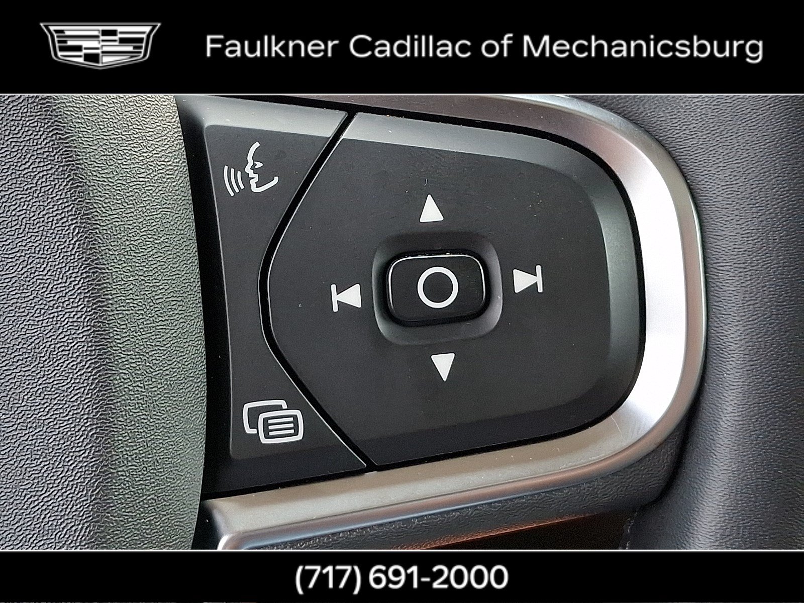 Used 2025 Volvo S60 B5 Core FWD image 29