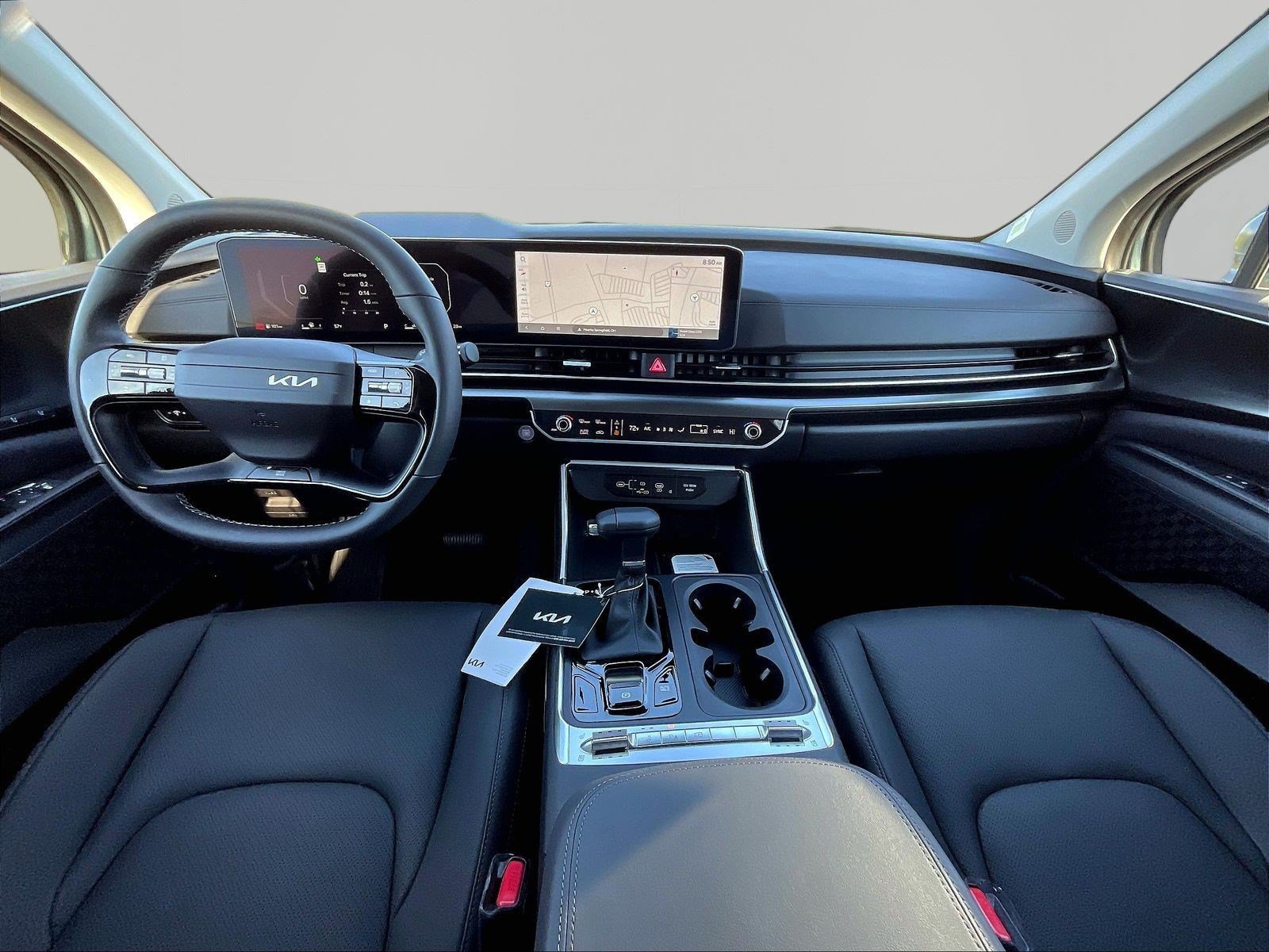 New 2027 Kia Carnival SX Prestige FWD image 10