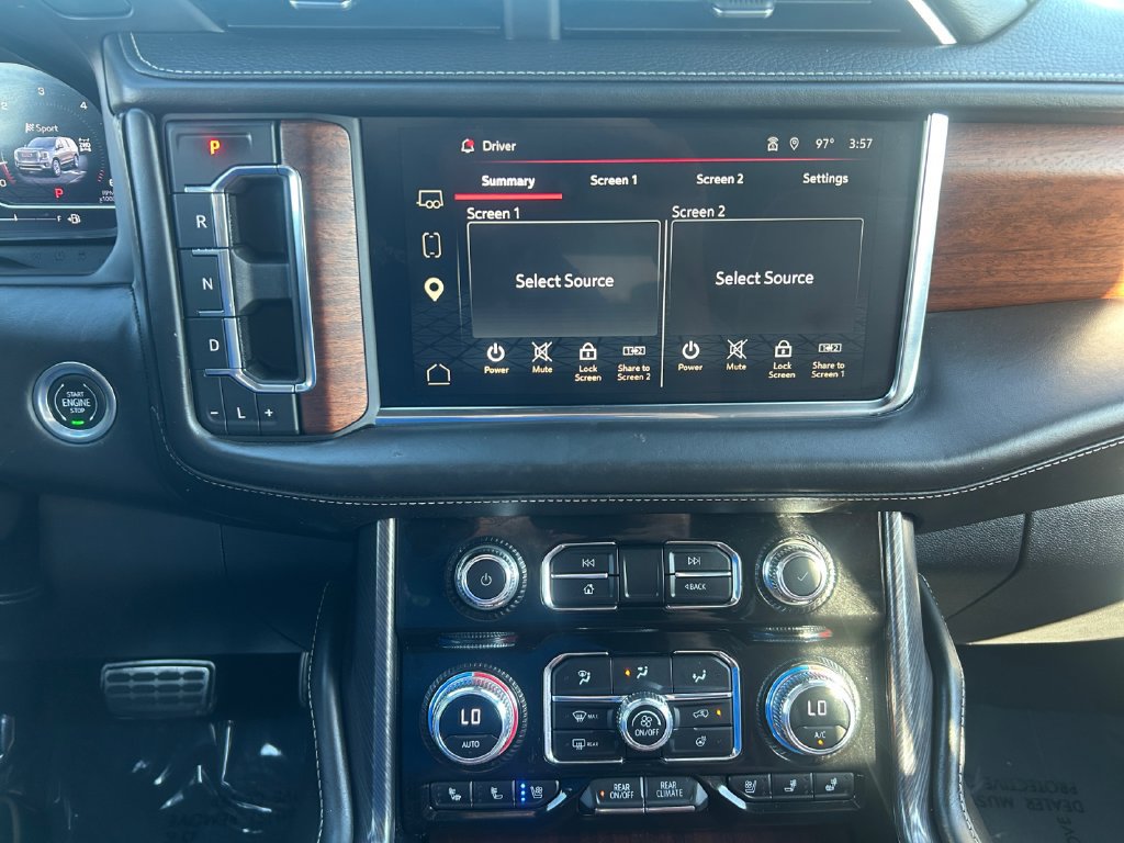 Used 2023 GMC Yukon Denali Ultimate AWD/4WD image 23