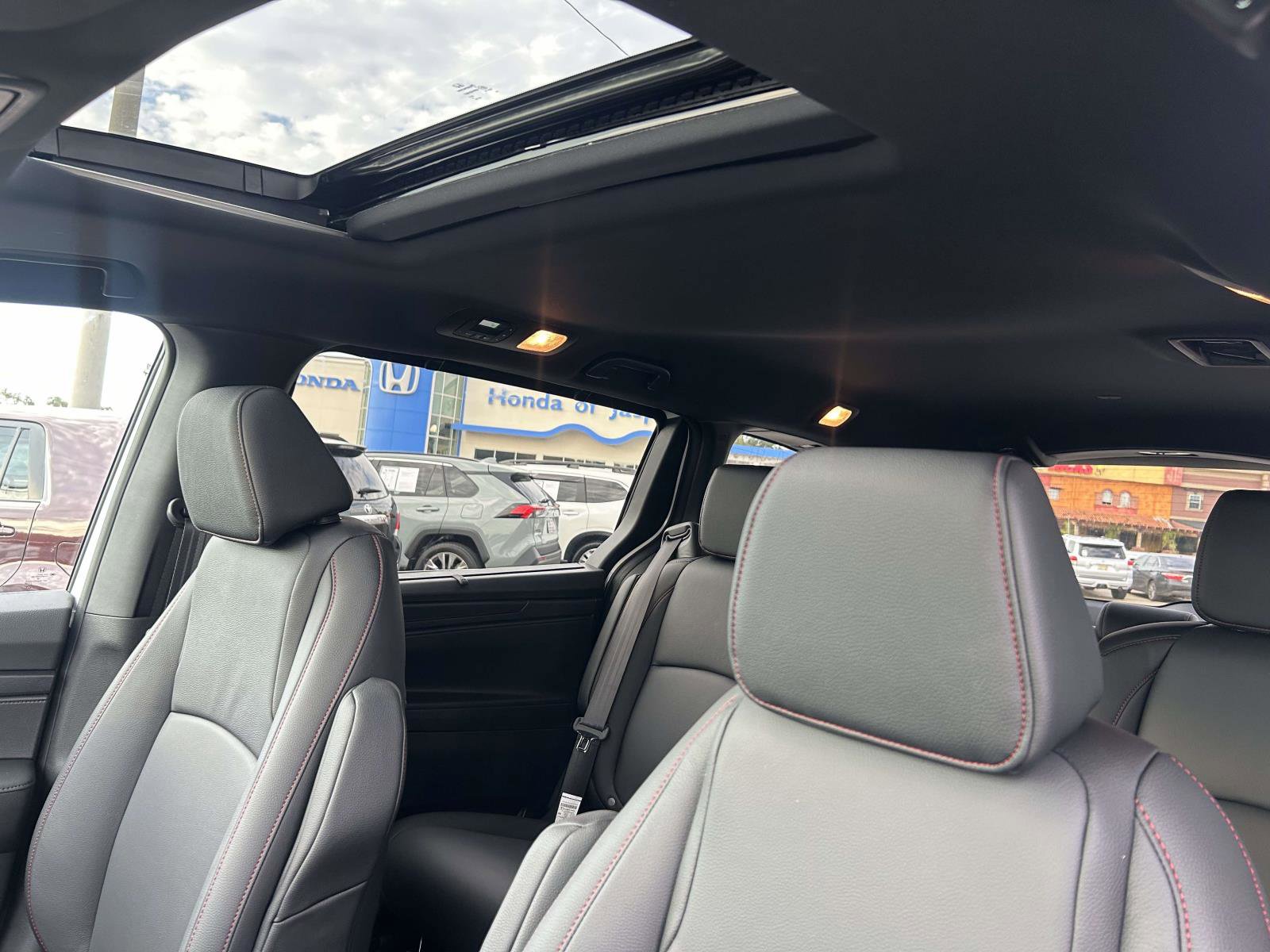New 2026 Honda Odyssey Sport-L image 9