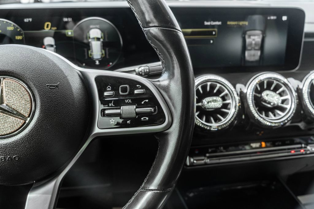 Used 2021 Mercedes-Benz GLB 250 GLB 250 image 22