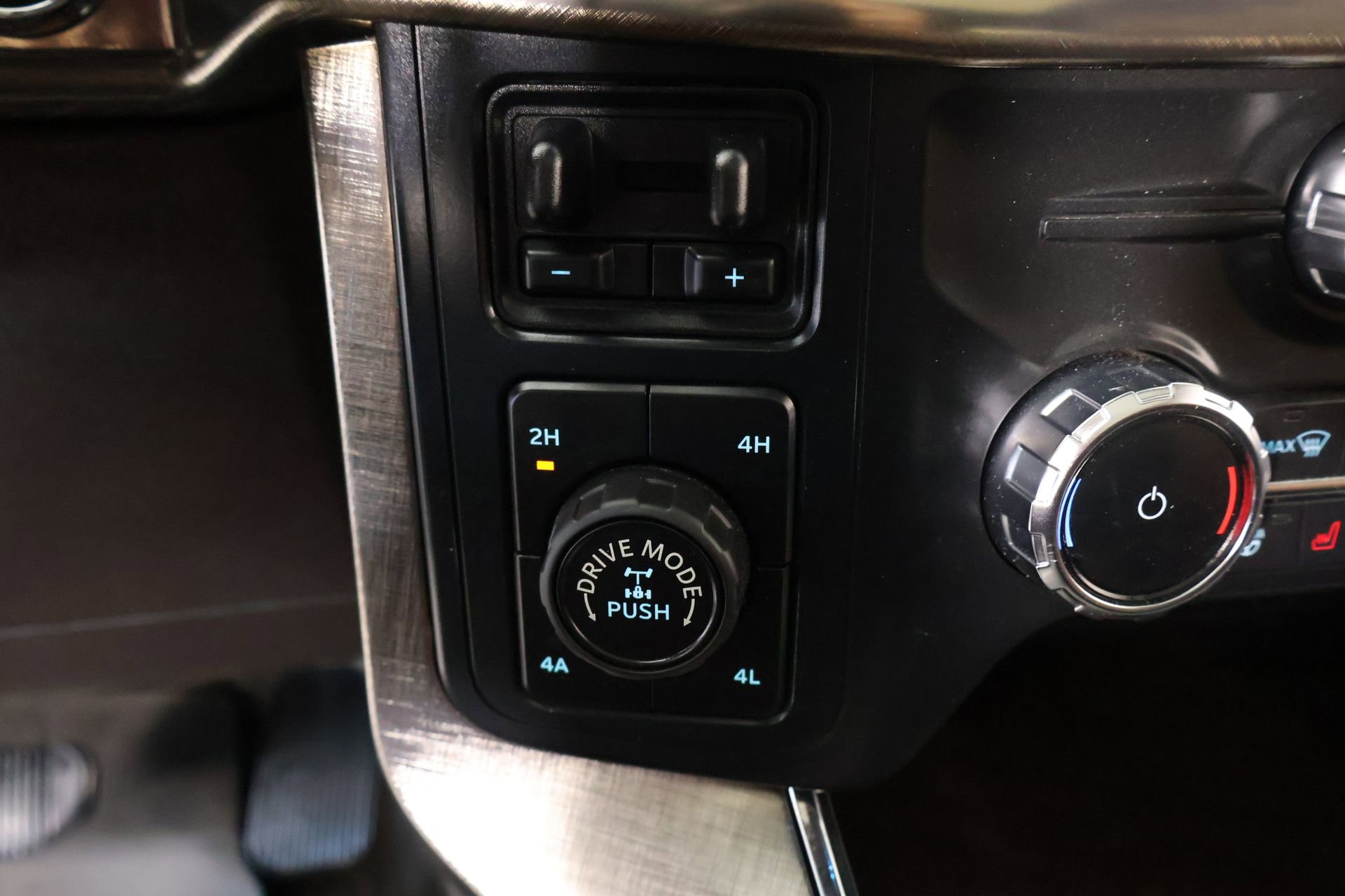 Used 2022 Ford F150 King Ranch w/ Equipment Group 601A High AWD/4WD image 9