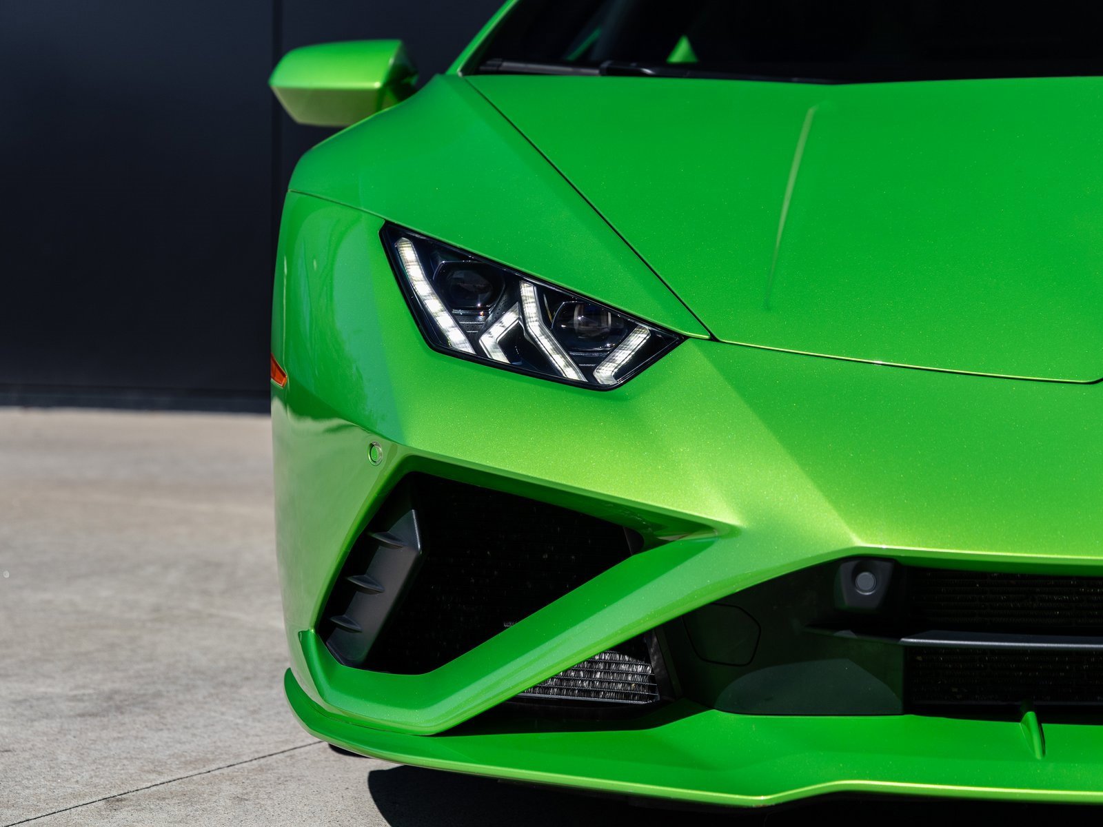 Used 2022 Lamborghini Huracan EVO image 20