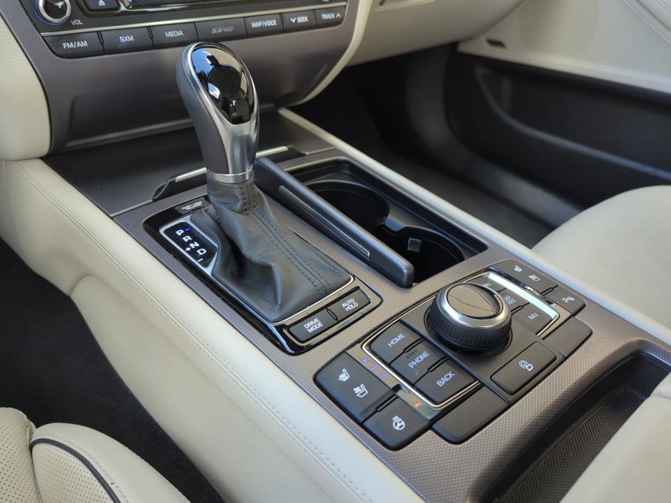 Used 2017 Genesis G80 3.8 w/ Option Group 03 AWD/4WD image 21