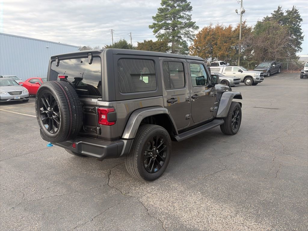 Used 2023 Jeep Wrangler Unlimited Sahara w/ Cold Weather Group image 7