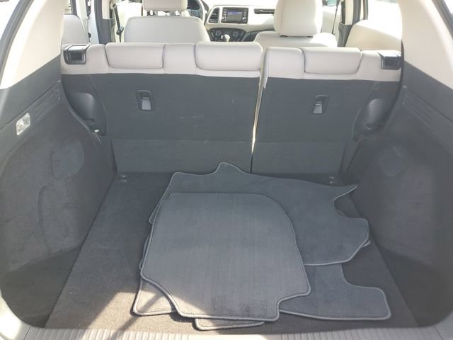 Used 2016 Honda HR-V LX image 7
