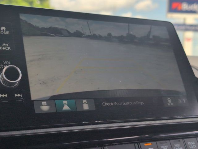 Used 2025 Honda Odyssey Sport-L image 17