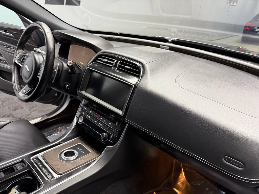 Used 2018 Jaguar XE S RWD image 50