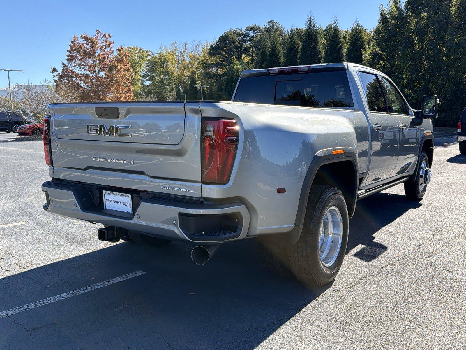 New 2026 GMC Sierra 3500 Denali Ultimate AWD/4WD image 6