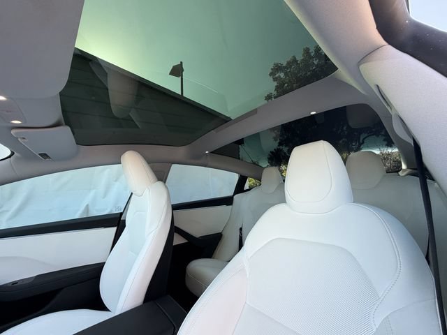 Used 2025 Tesla Model 3 Long Range RWD image 27