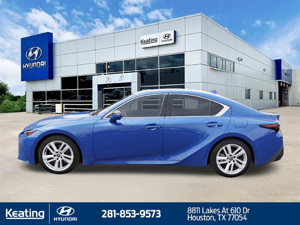 Used 2024 Lexus IS 300 w/ Comfort Package RWD image 8