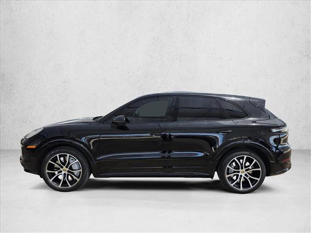 Used 2019 Porsche Cayenne Turbo image 8