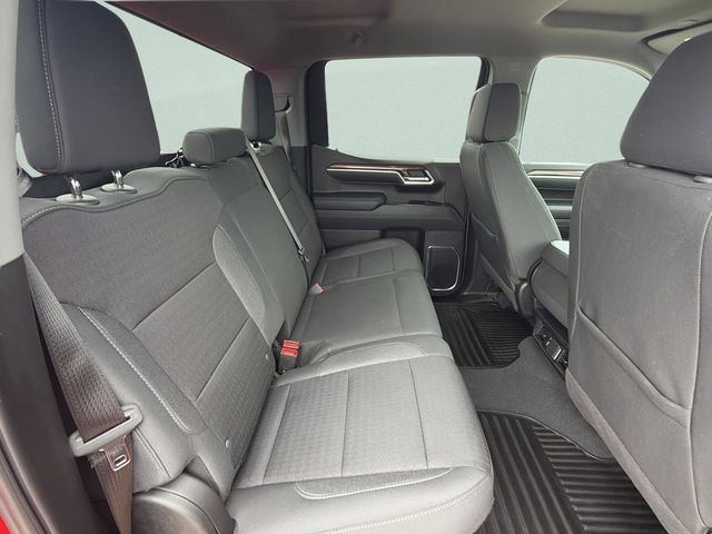 Used 2025 Chevrolet Silverado 1500 LT image 13