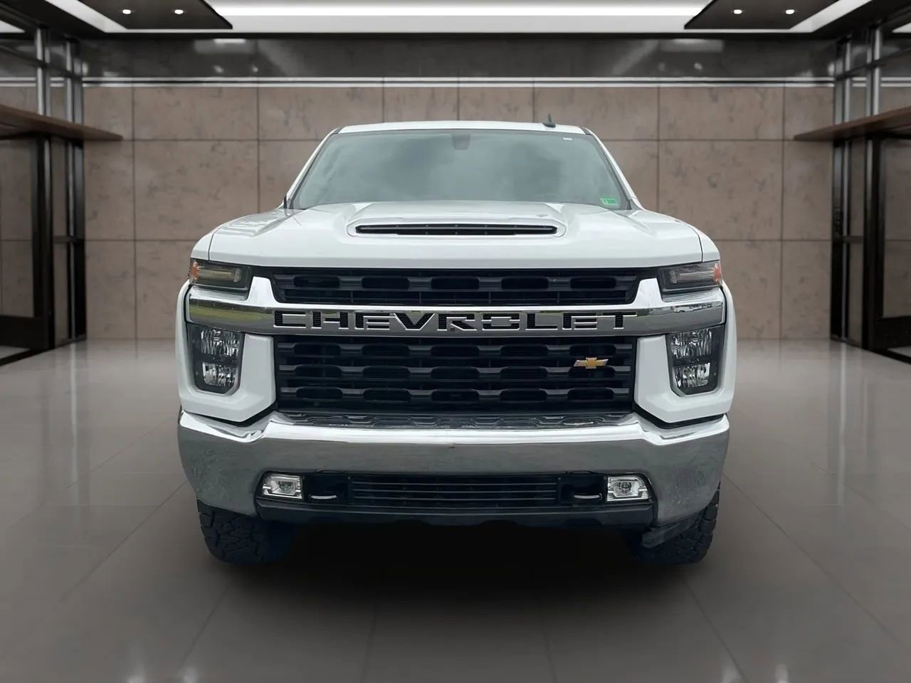 Used 2022 Chevrolet Silverado 2500 LT w/ Convenience Package image 9