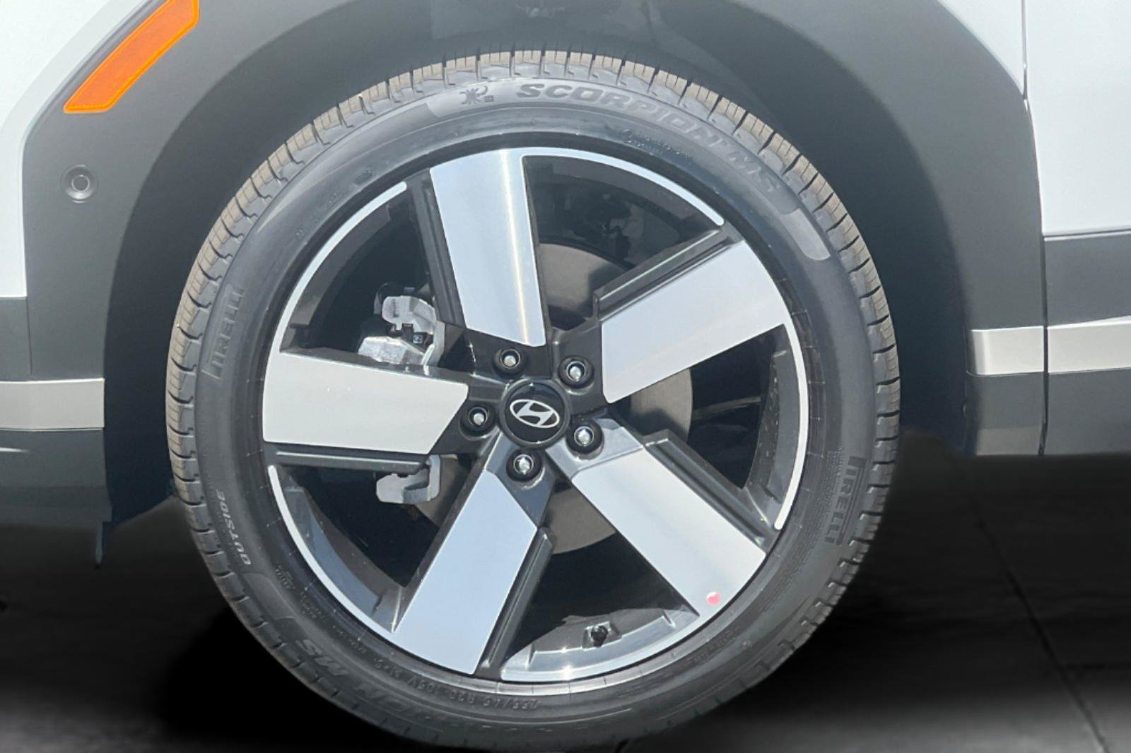 New 2026 Hyundai Santa Fe Limited AWD/4WD image 26