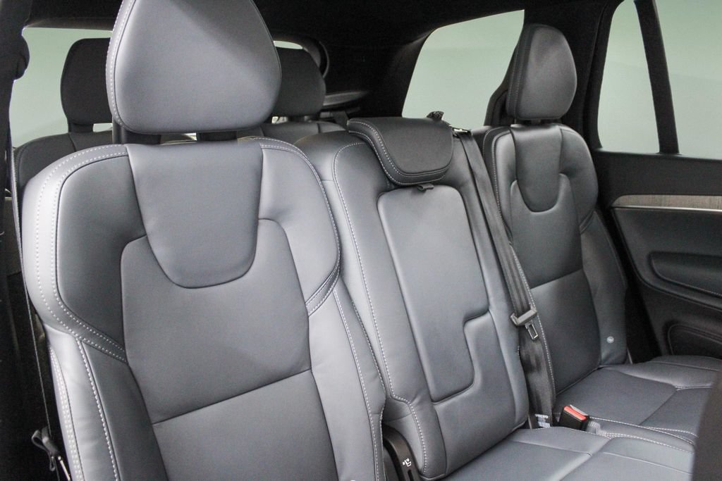 Certified 2024 Volvo XC90 B6 Ultimate w/ Lounge Package AWD/4WD image 28