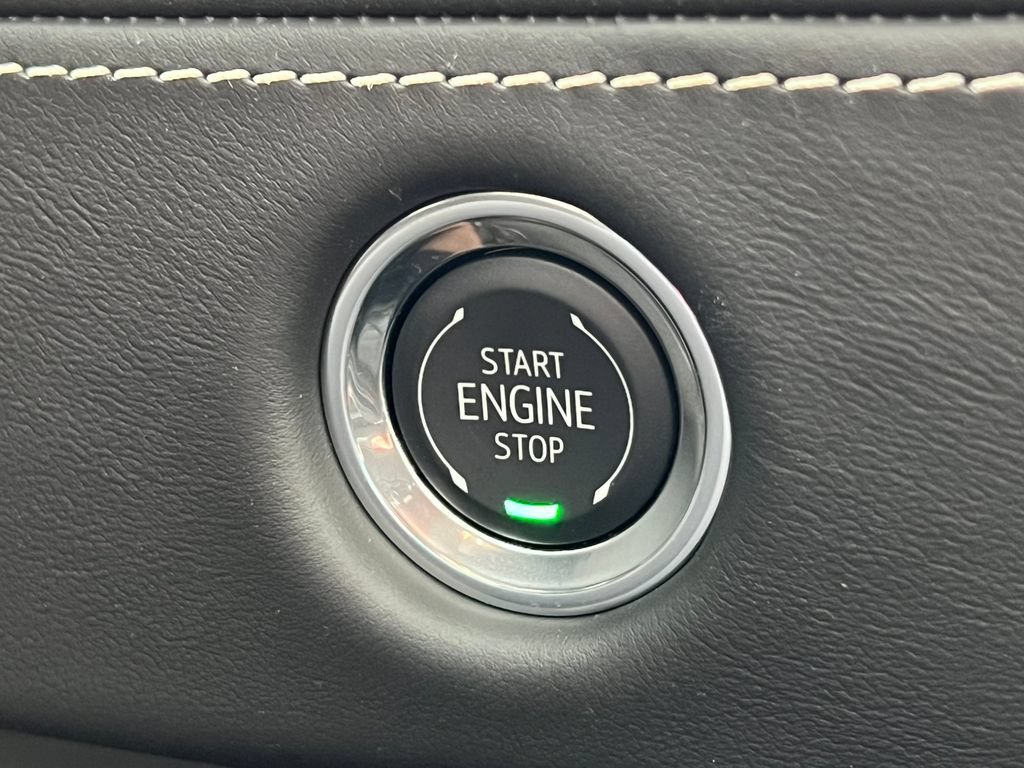 New 2026 Cadillac Escalade V w/ LPO, ONYX Package AWD/4WD image 40