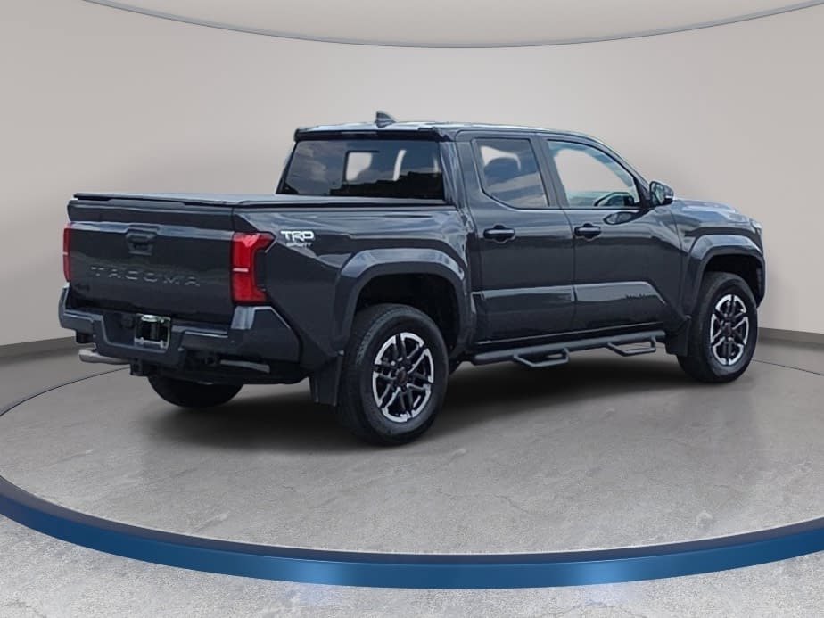 Used 2024 Toyota Tacoma TRD Sport w/ TRD Sport Upgrade Package AWD/4WD image 5