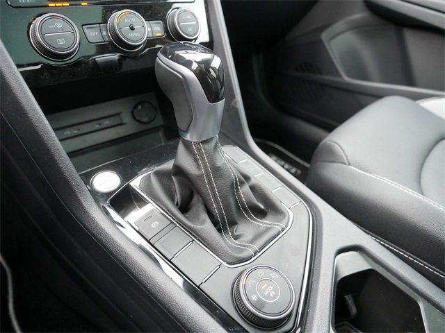 Certified 2023 Volkswagen Taos SEL image 33