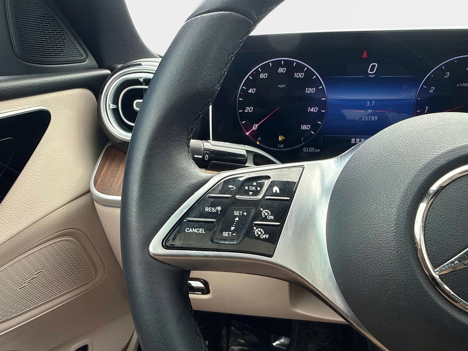 Certified 2023 Mercedes-Benz C 300 Sedan w/ Exclusive Trim Package image 29