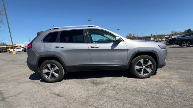 Used 2019 Jeep Cherokee Limited AWD/4WD image 9