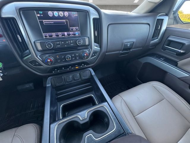 Used 2017 Chevrolet Silverado 1500 LT w/ All Star Edition AWD/4WD image 3