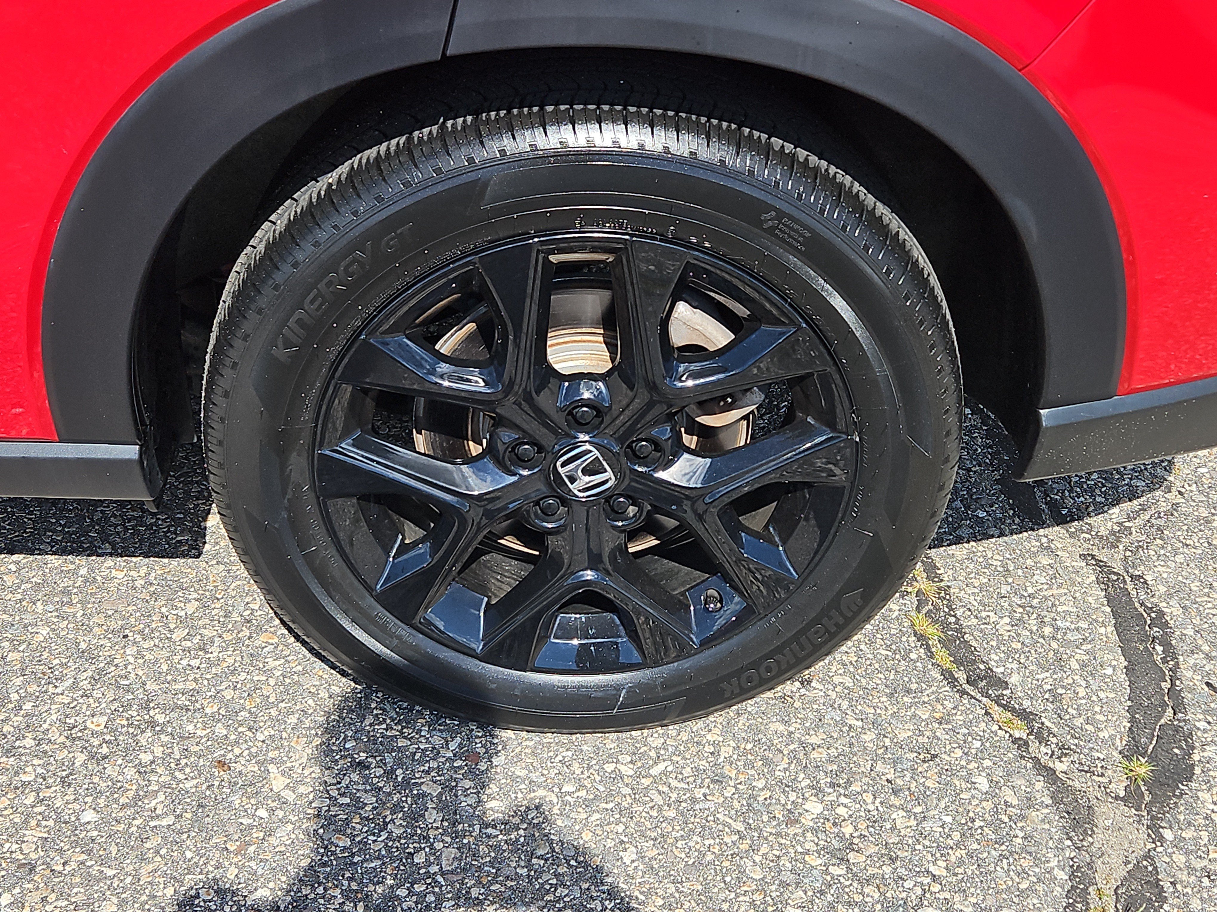 Certified 2025 Honda HR-V Sport image 23