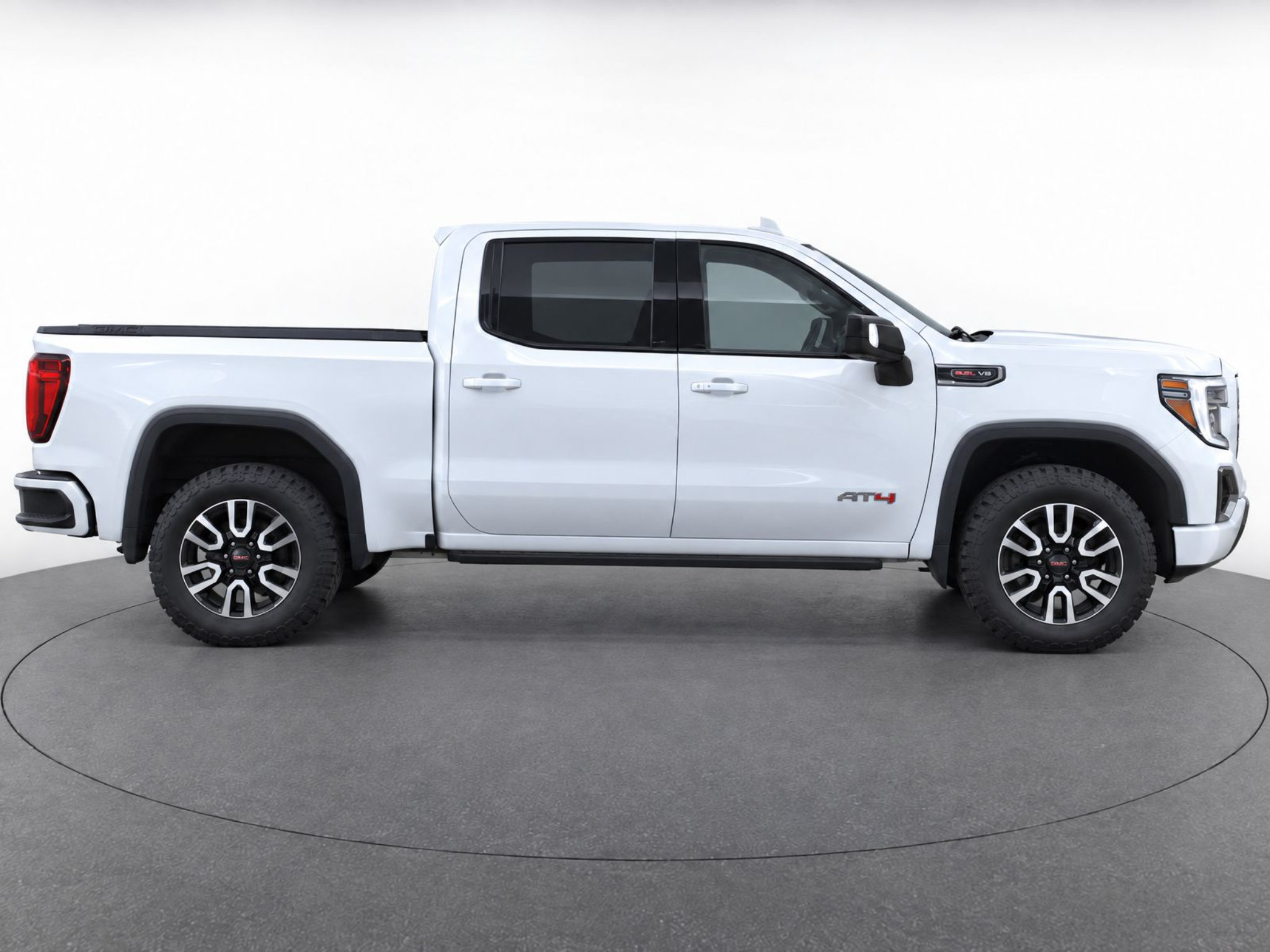 Used 2020 GMC Sierra 1500 AT4 w/ AT4 Premium Package AWD/4WD image 8