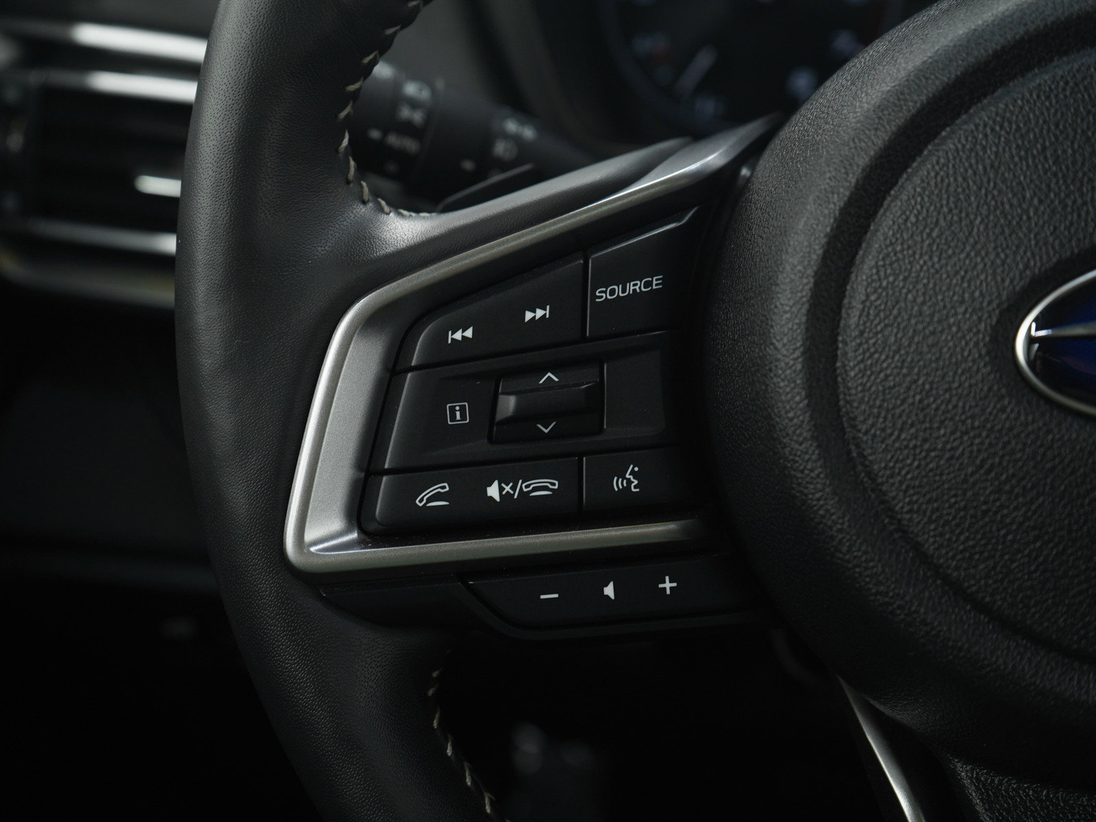 Used 2024 Subaru Outback Touring image 25