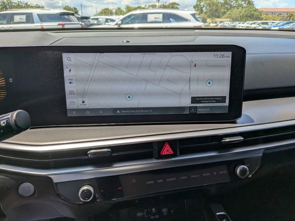 Certified 2024 Kia Sorento S w/ Panoramic Sunroof Package FWD image 23