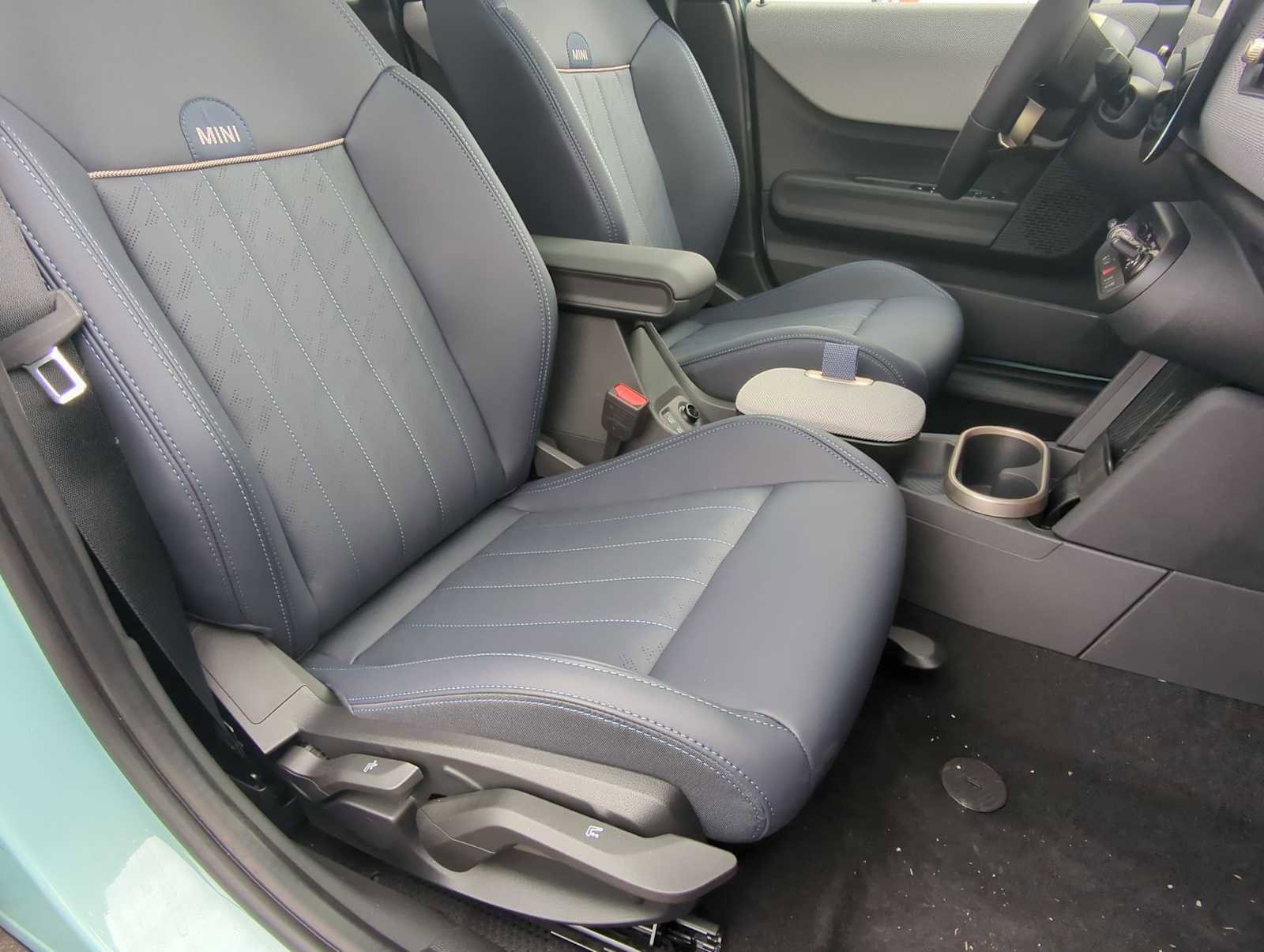 Used 2025 MINI Cooper S image 22