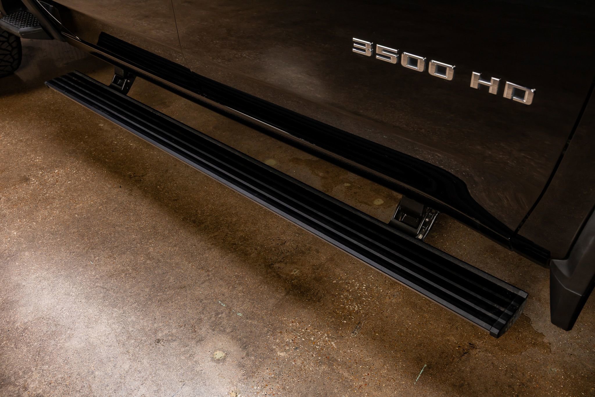 Used 2022 Chevrolet Silverado 3500 High Country image 13