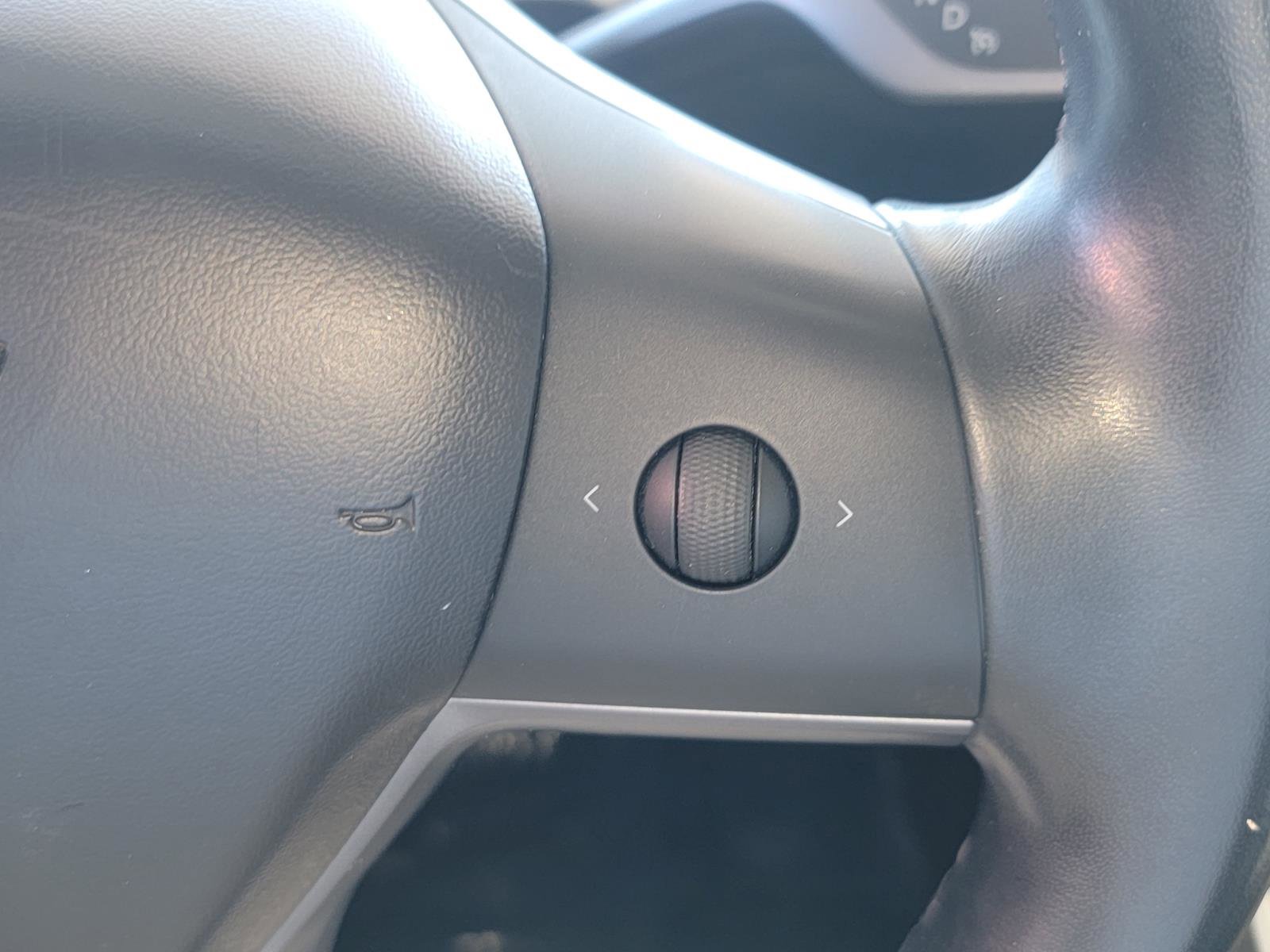 Used 2018 Tesla Model 3 image 20