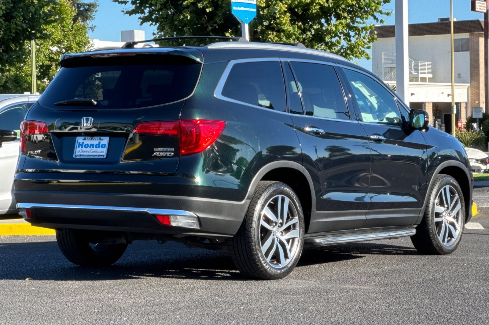 Used 2016 Honda Pilot Touring image 9