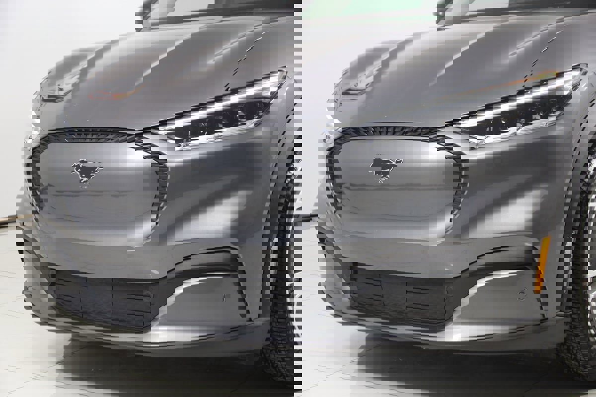 Used 2021 Ford Mustang Mach-E Select w/ Comfort/Appearance Package image 57