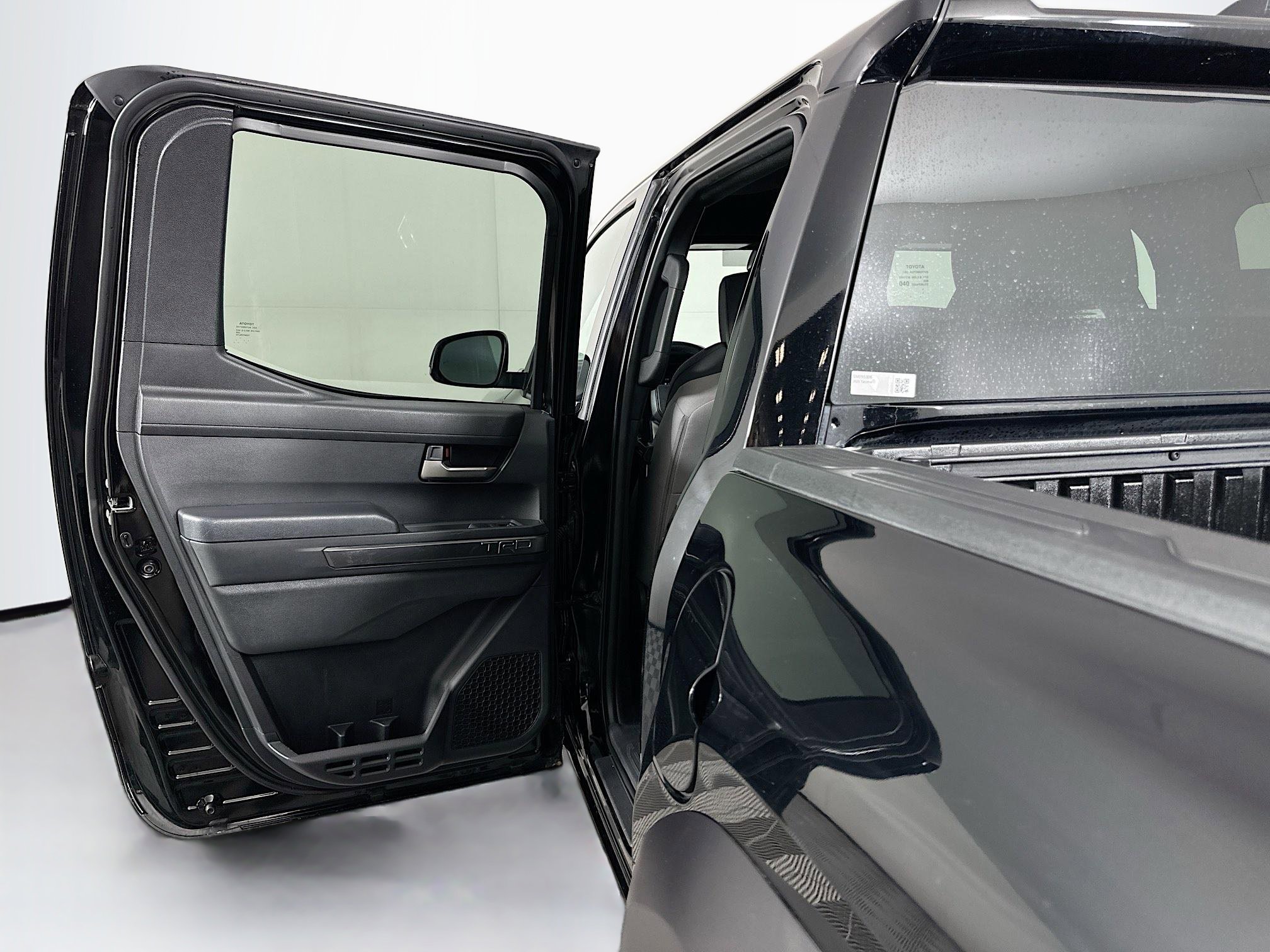 Used 2025 Toyota Tacoma TRD Off-Road AWD/4WD image 26