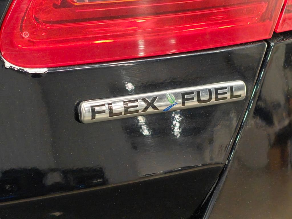 Used 2018 Ford Taurus SE FWD image 33