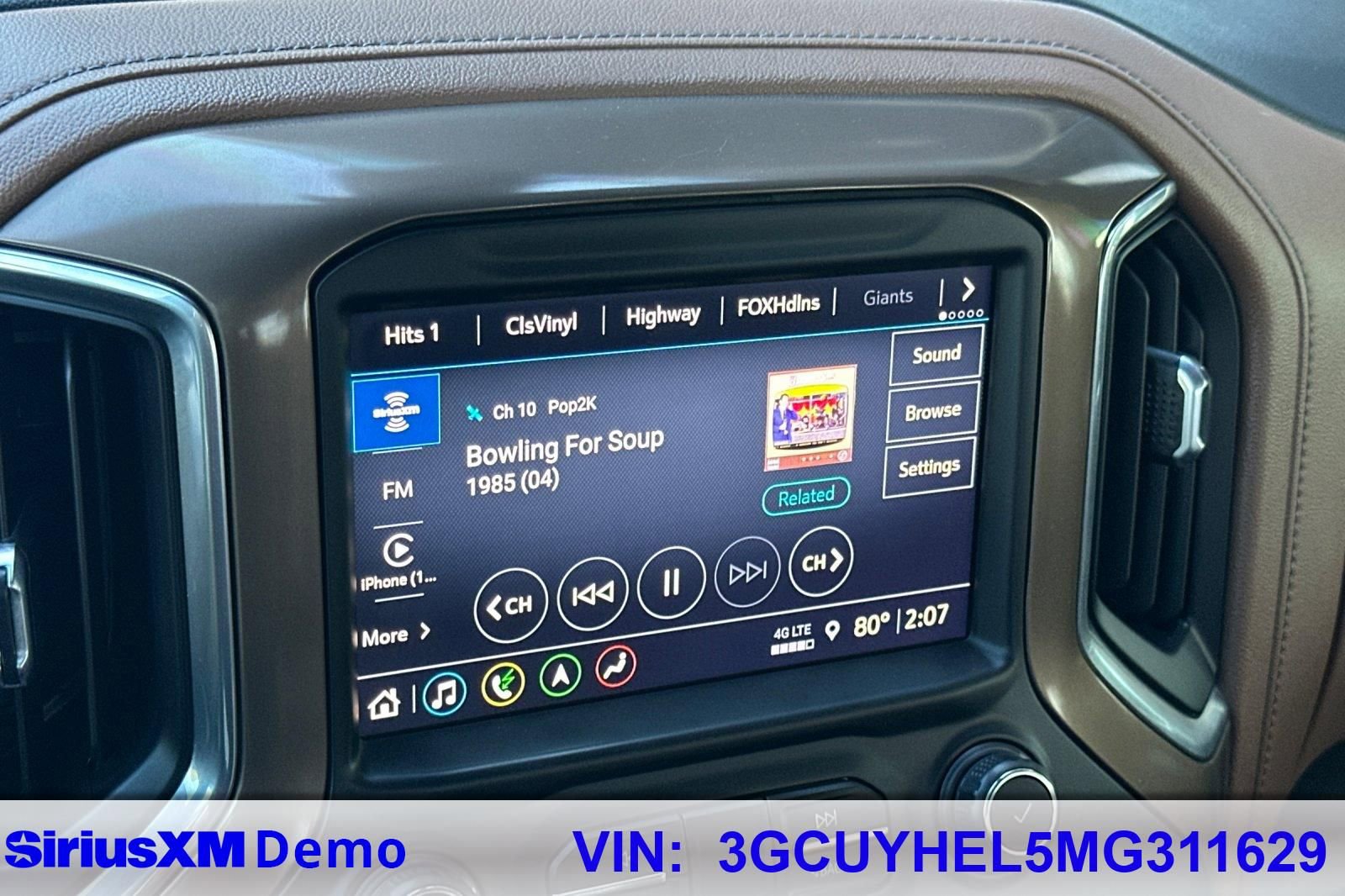 Used 2021 Chevrolet Silverado 1500 High Country w/ Technology Package image 25